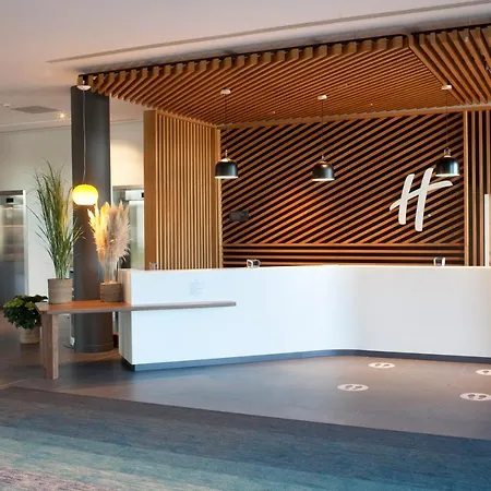 Paris Cdg Airport An Ihg 4*